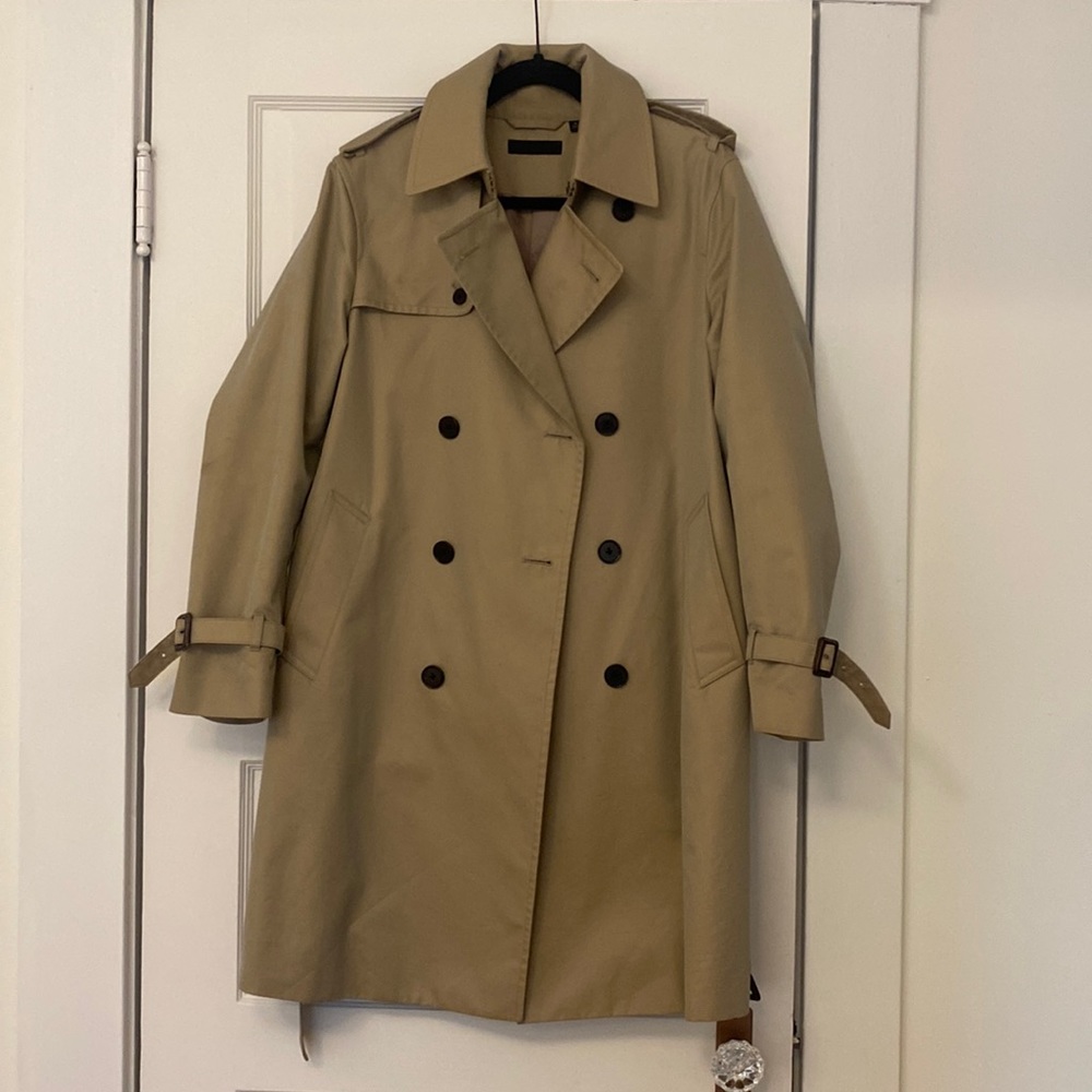 Uniqlo trench